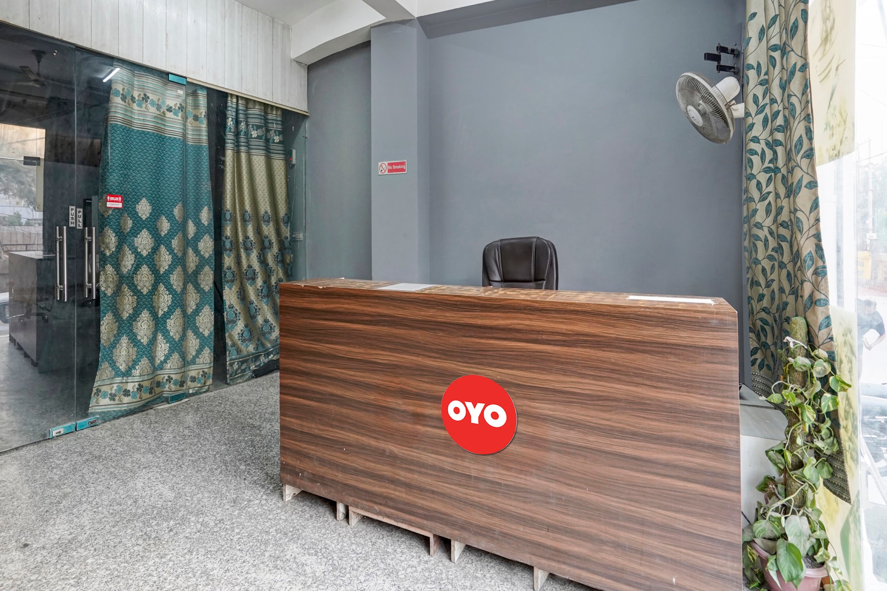 Hotel O Elite Signature — 4-Star Luxury Hotel in Noida, India
