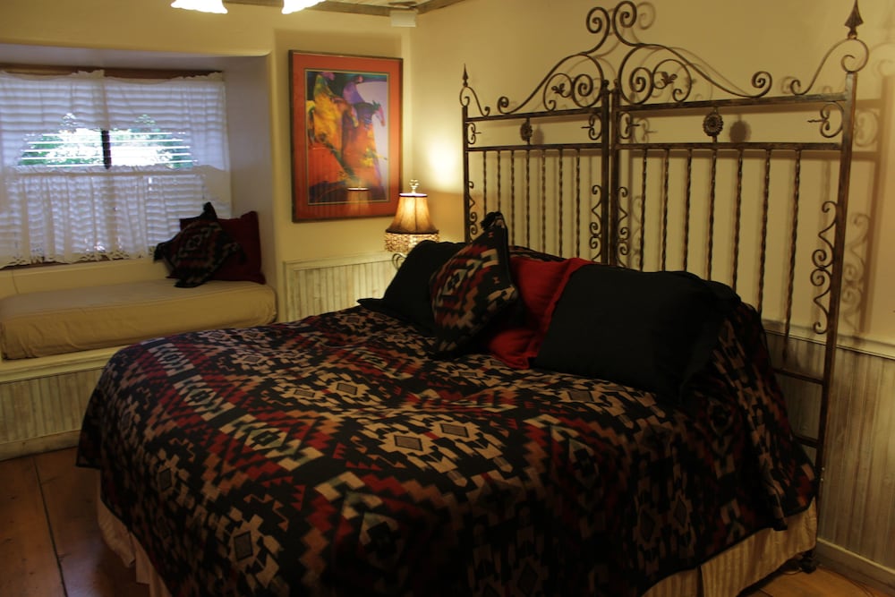 Adobe Village Inn - photo 7