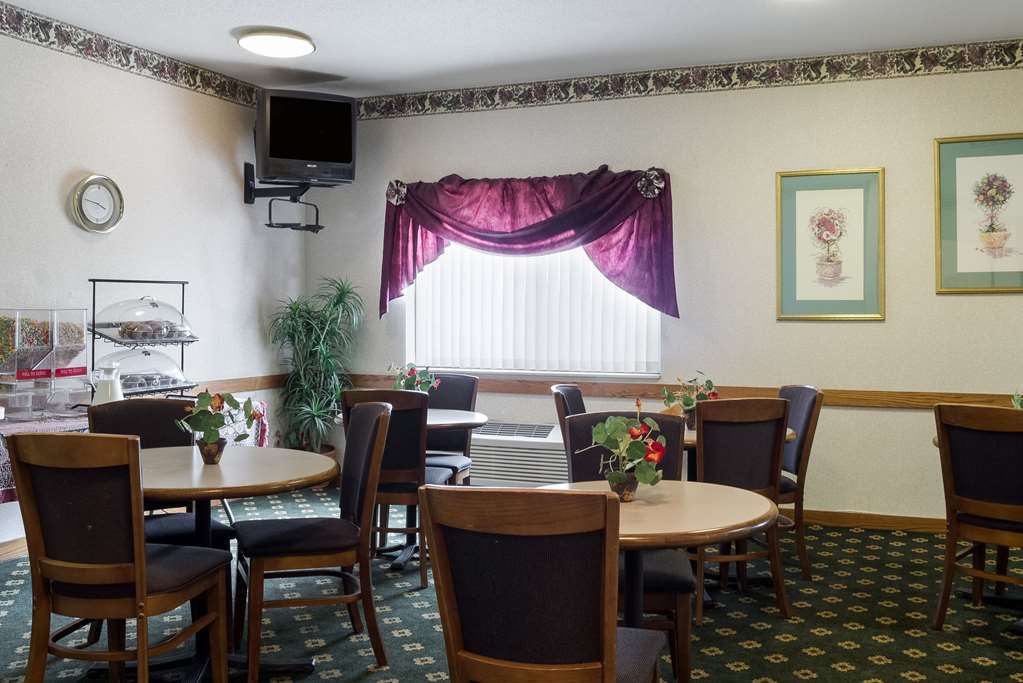 Rodeway Inn Wahpeton - photo 38