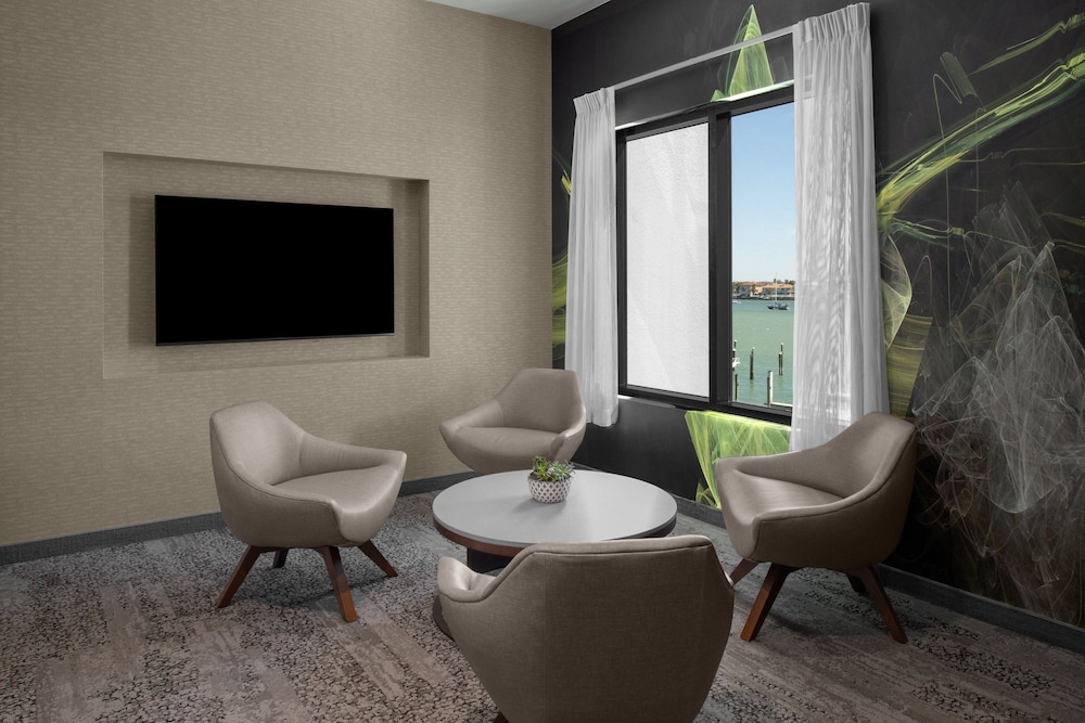 Courtyard by Marriott Clearwater Beach - photo 34