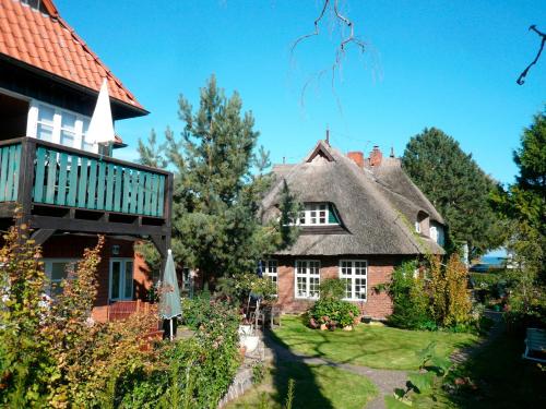 Landhaus Marwede App 5 — 4-Star Luxury Hotel in Scharbeutz, Germany