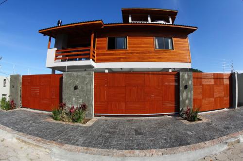 Barra Holiday Apartamentos — 4-Star Luxury Hotel in Florianopolis, Brasil