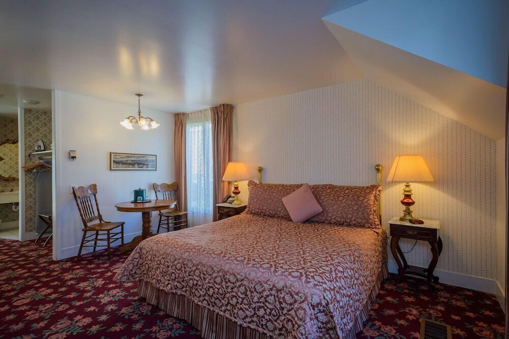 Hill House Inn - photo 9