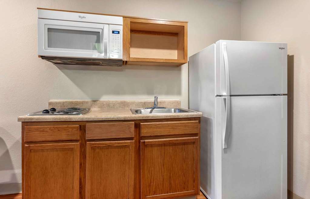 Extended Stay America Select Suites Shreveport Airport - photo 27