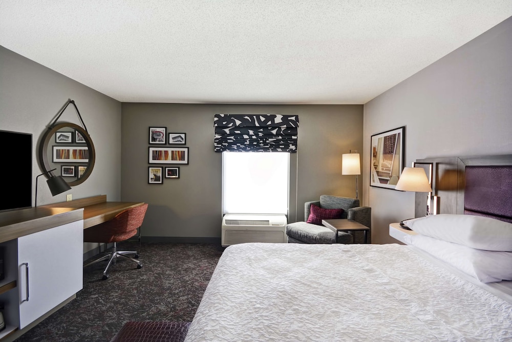 Hampton Inn & Suites Columbus Easton Area - photo 8