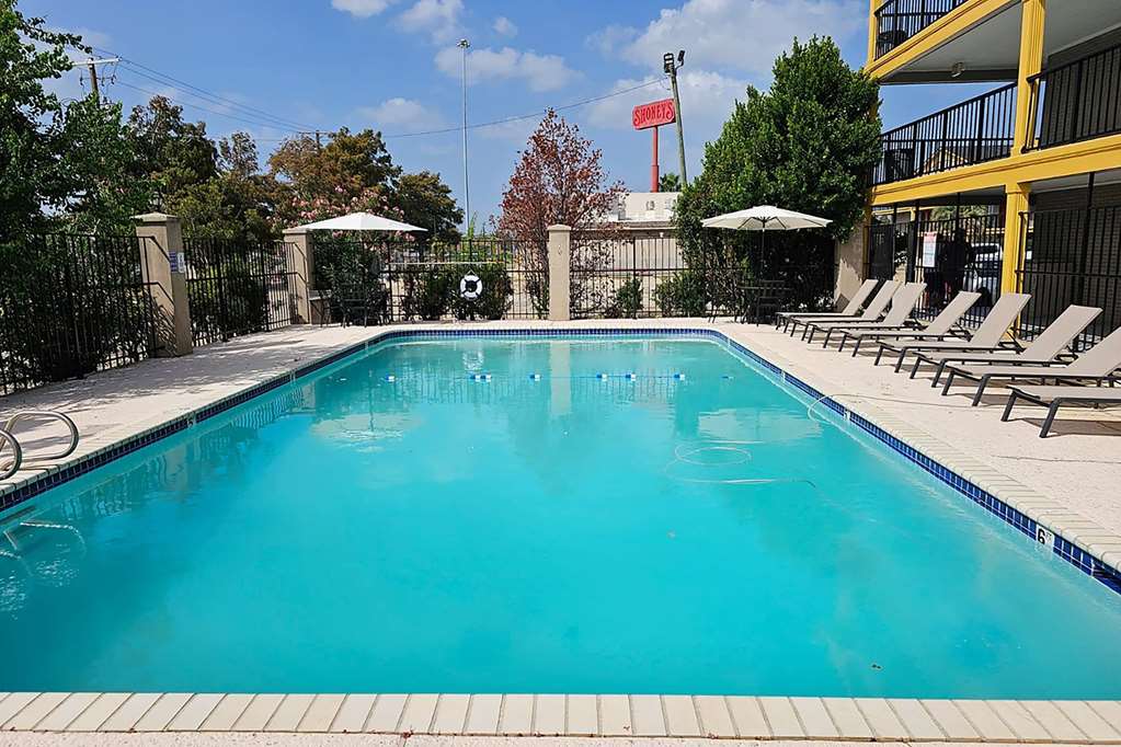 Super 8 By Wyndham Metairie - photo 6