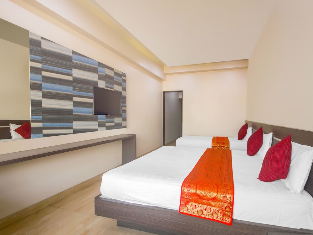 OYO 13647 Hotel Kohinoor Plaza — Aurangabad — photo 4