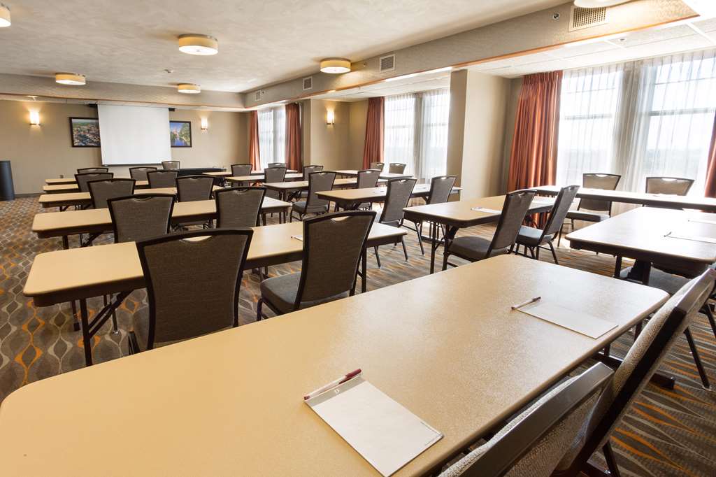 Drury Inn & Suites San Antonio North Stone Oak - photo 20
