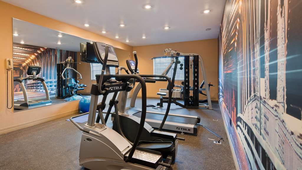 Best Western Manhattan Inn - photo 8