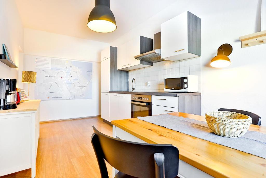 Apartments am Bahnhof — 4-Star Luxury Hotel in Stralsund, Germany