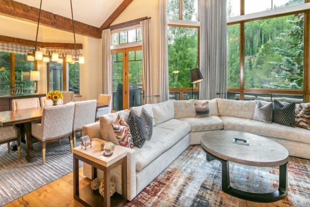 Vail_gore_creek_bergrose_5bd in Vail, United States