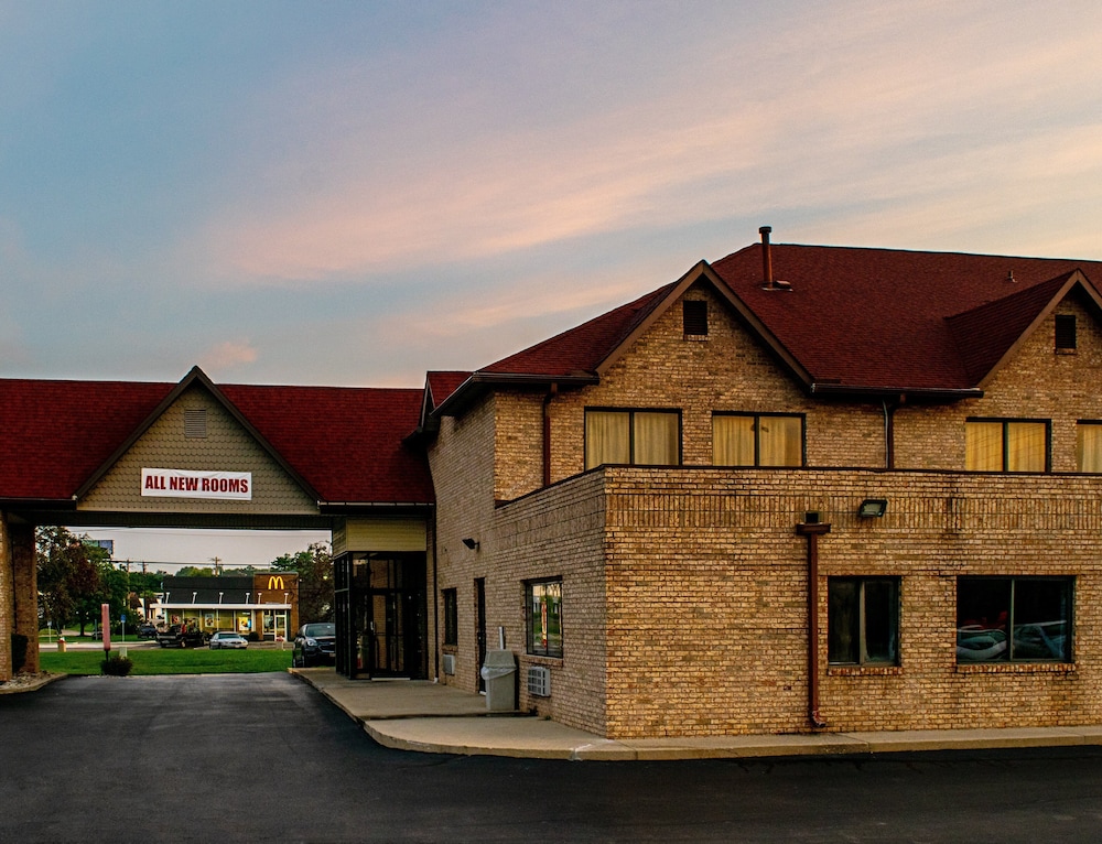 Red Roof Inn & Suites Middletown Franklin - photo 30