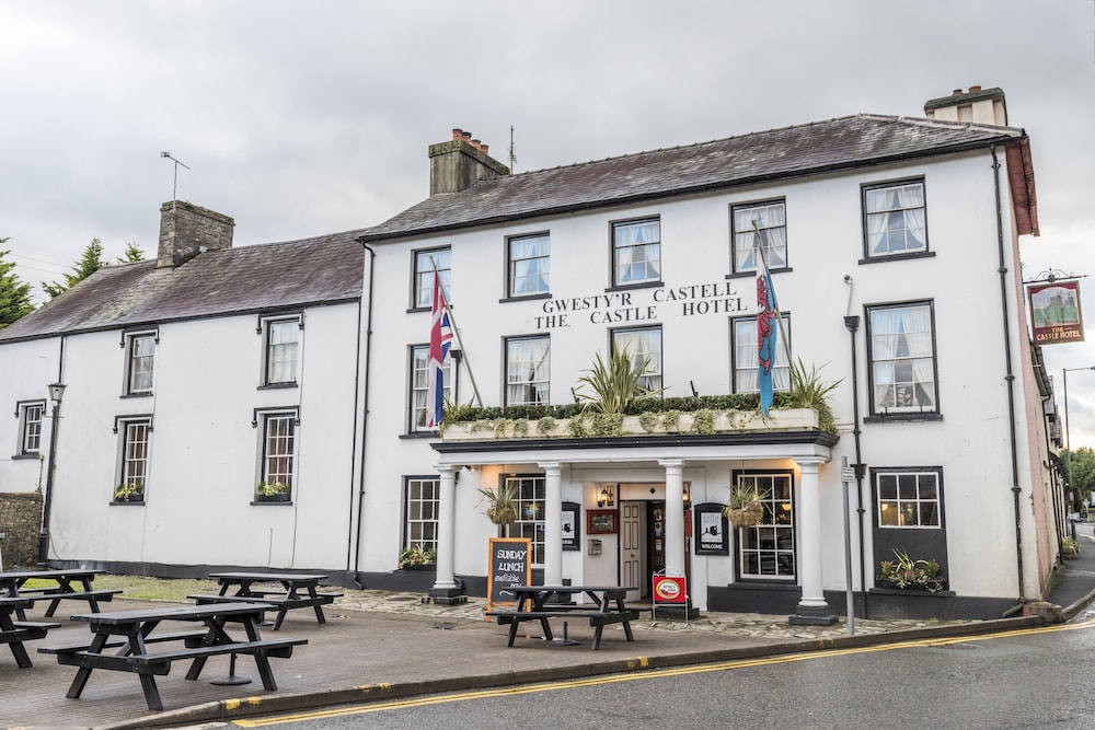 Castle Hotel — Llandovery — photo 3