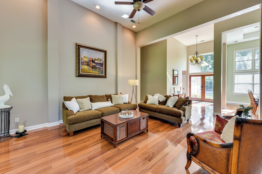 Hilton Head Island Resort Home w Fire Pit - photo 4