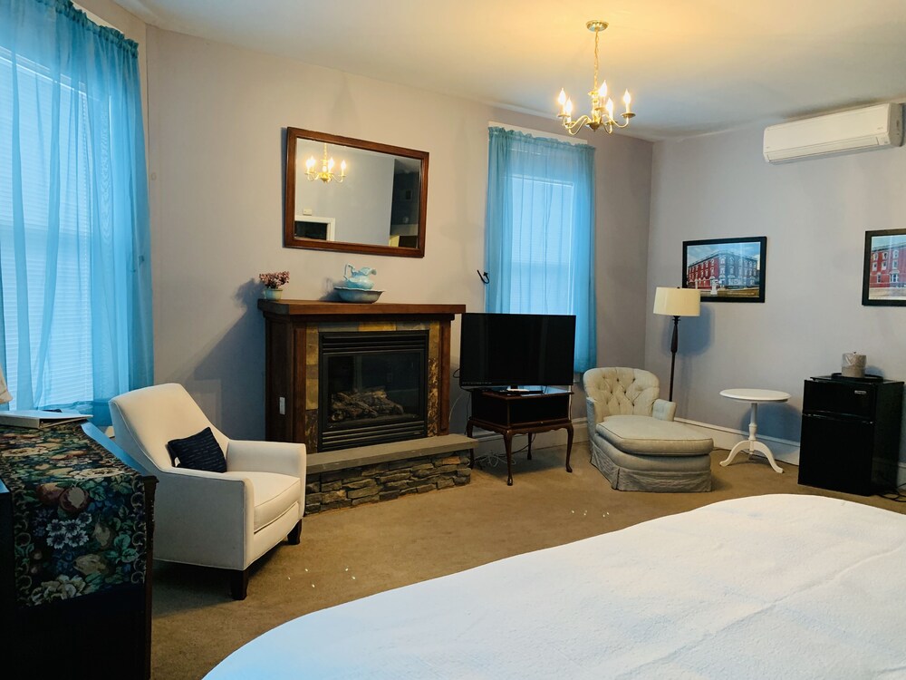 The Hotel Belvidere - photo 13