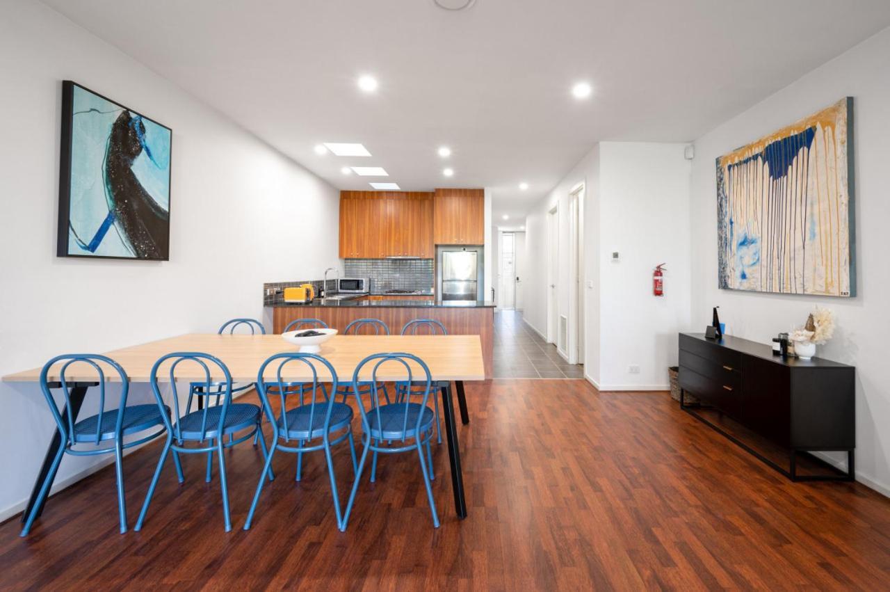 Butlers Place — eco-hotel in Melbourne