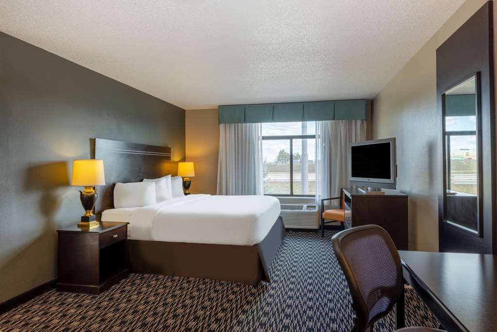 Wingate by Wyndham Gillette - photo 27
