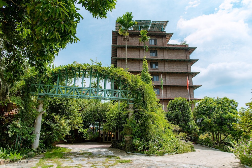 Dong Goi Eco Retreat — Luong Son