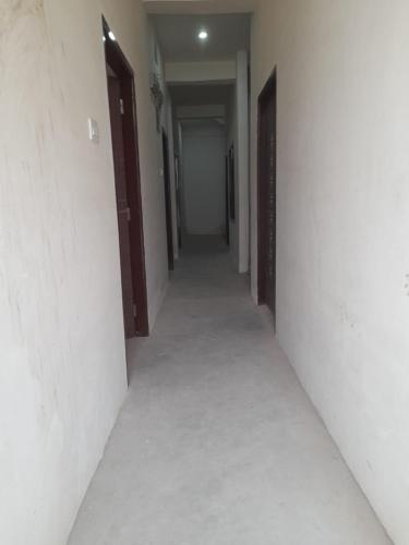 Shree Radhamadhav Accommdation - carbon neutral hotel in Varanasi