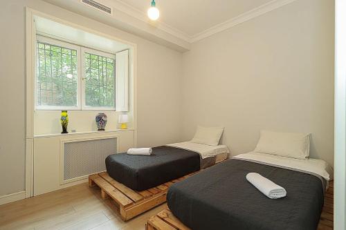 Mtatsminda Cozy Apt: Central & Comfy By Wehost