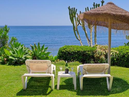 Estepona Sunriser Sea view apartment — 4-Star Luxury Hotel in Estepona, Spain
