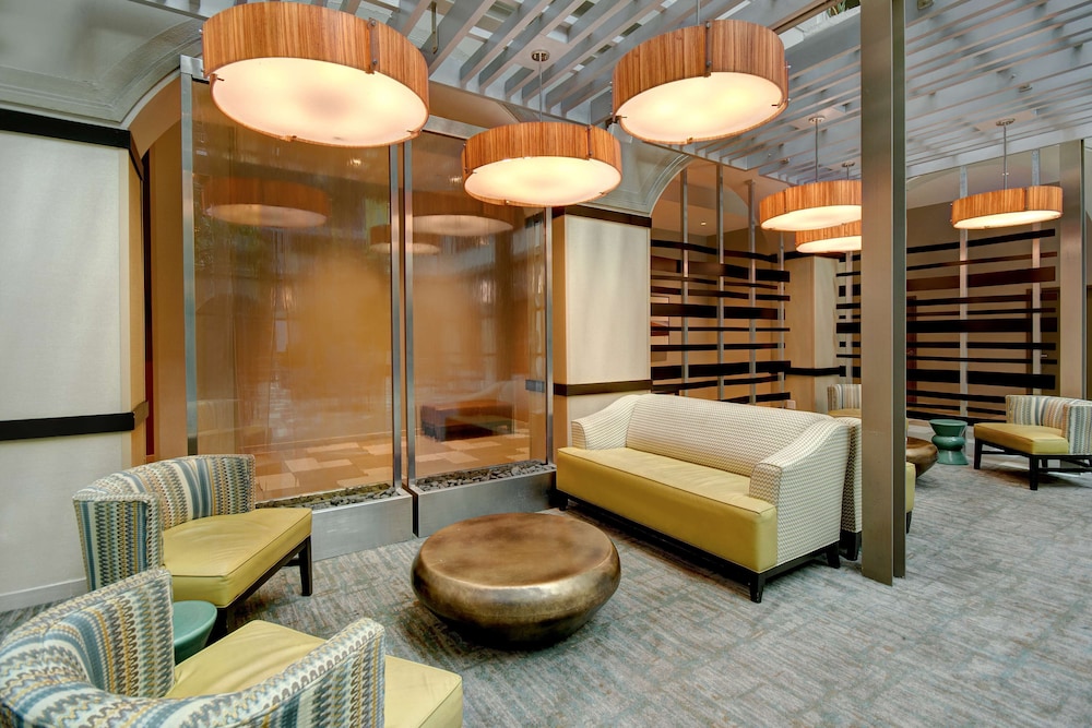 Embassy Suites by Hilton Jacksonville Baymeadows - photo 6