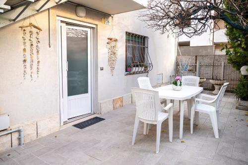 SE033 Senigallia nuovo trilocale a due passi dal mare — 4-Star Luxury Hotel in Senigallia, Italy