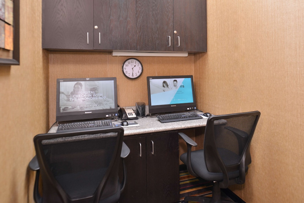 Hampton Inn Van Horn - photo 31
