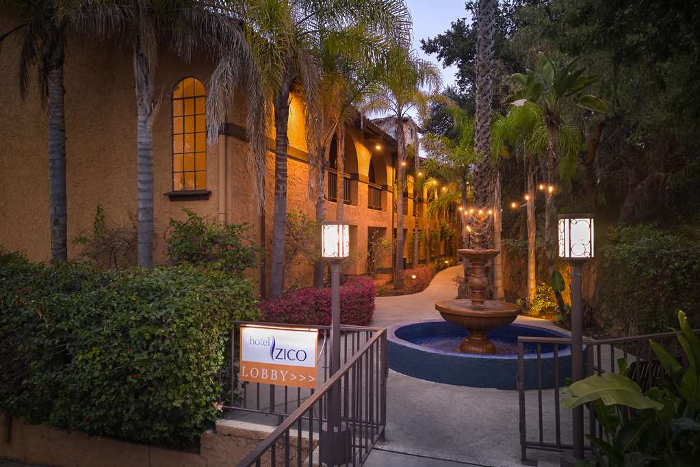Hotel Zico Bw Signature Collection — Mountain View