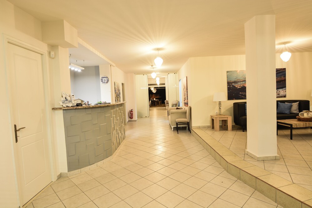 Marzi Boutique Hotel — Kiato — photo 3