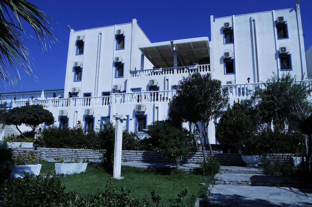 Chronos Beach Akyarlar - carbon neutral hotel in Bodrum