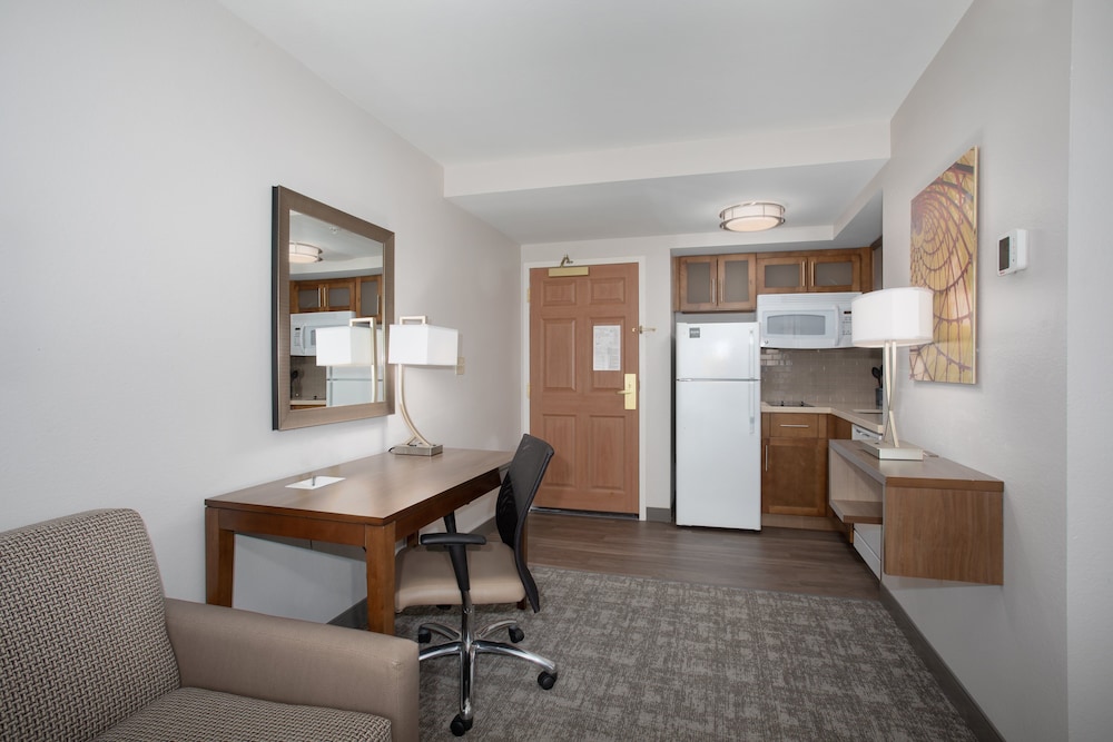 Staybridge Suites Denver International Airport by IHG - photo 26