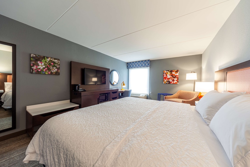 Hampton Inn Winchester N Conference Center VA - photo 11