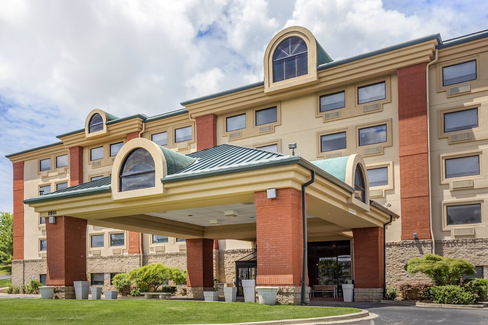 Holiday Inn Express Branson Green Mountain Drive by IHG - featured photo