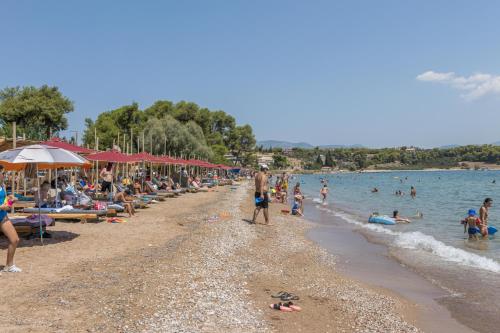 Golden Beach Maisonette Retreat — 4-Star Luxury Hotel in Korinthos, Greece