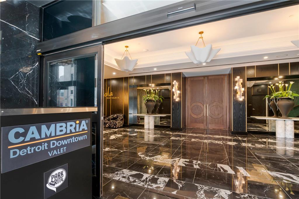 Cambria Hotel Detroit Downtown - photo 11