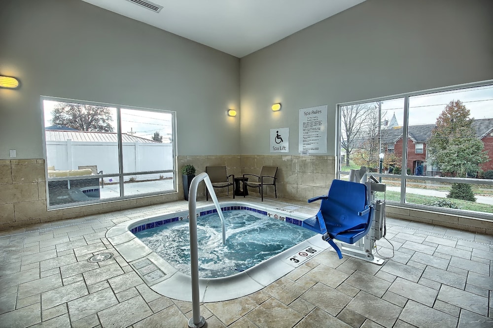 Holiday Inn Express & Suites Ironton by IHG - photo 29