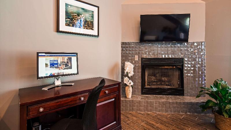 Best Western Butner Creedmoor Inn - photo 31