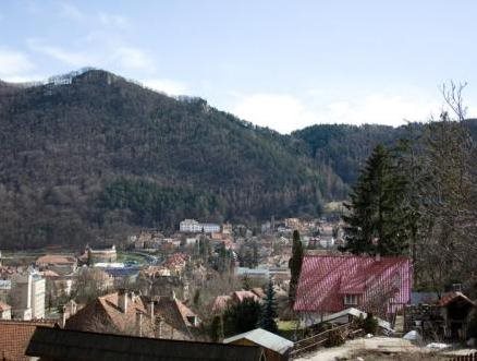 9 Suites ApartHotel — Brasov — photo 4