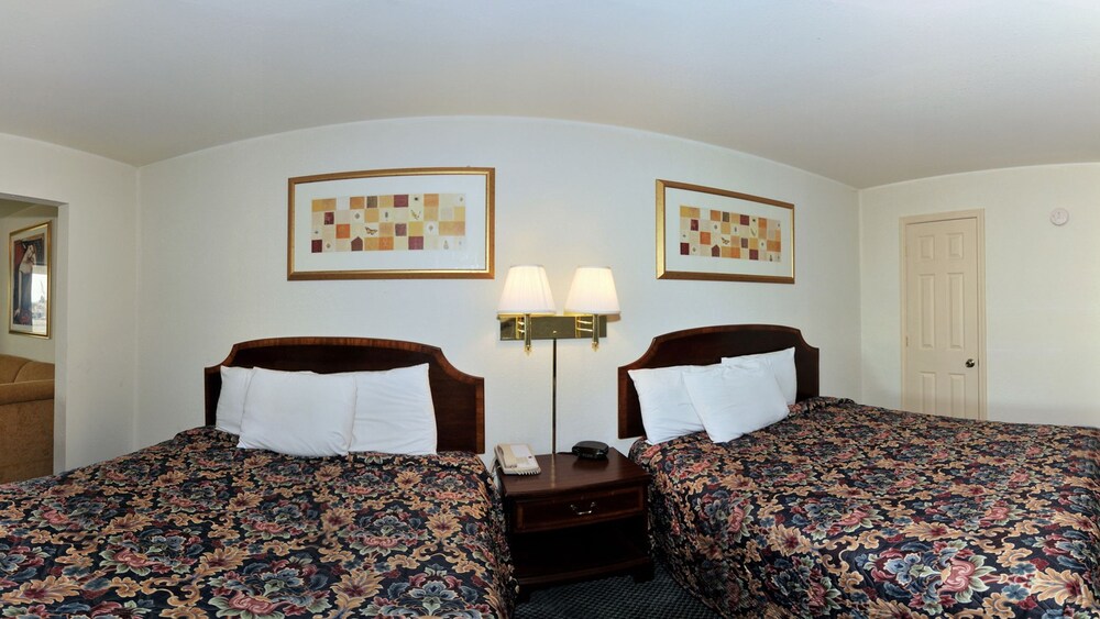 Fairview Suites - photo 11