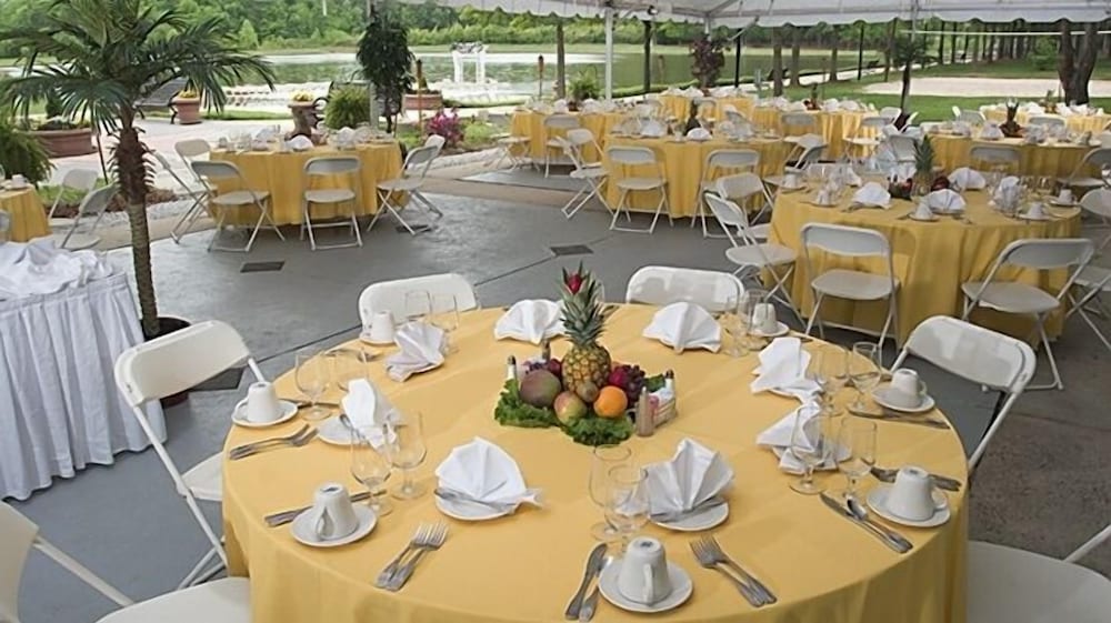 DoubleTree Suites by Hilton Raleigh Durham - photo 43