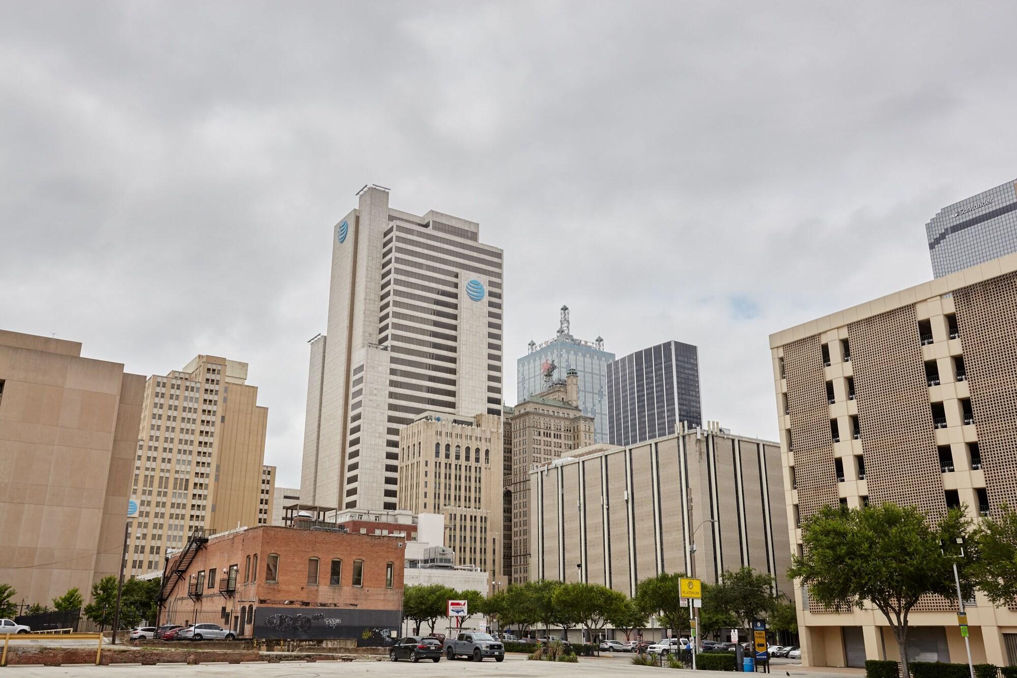 Sonder Butler Brothers in Dallas, United States