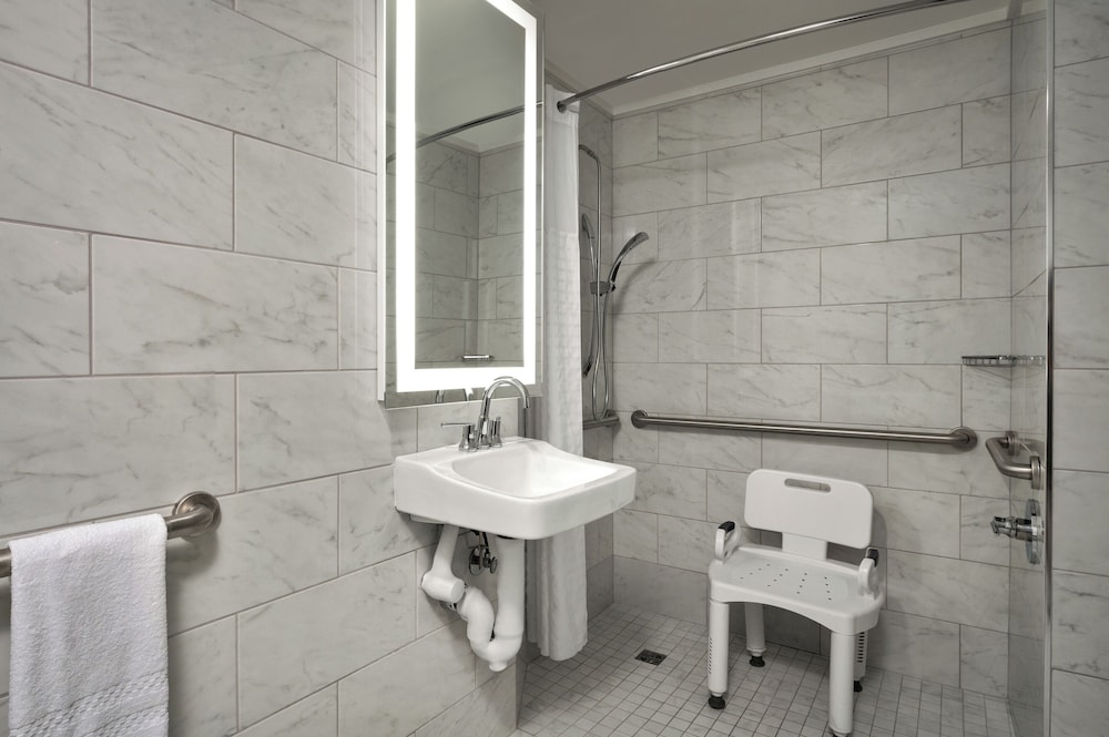 The Admiral Hotel - photo 25