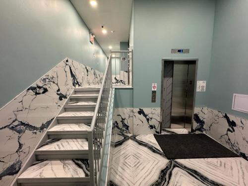 Moon Hotel Brooklyn - photo 6