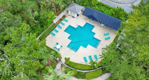 Desirable South End 5 minutes to Beach WALK to Dining Shopping - carbon neutral hotel in Unknown City