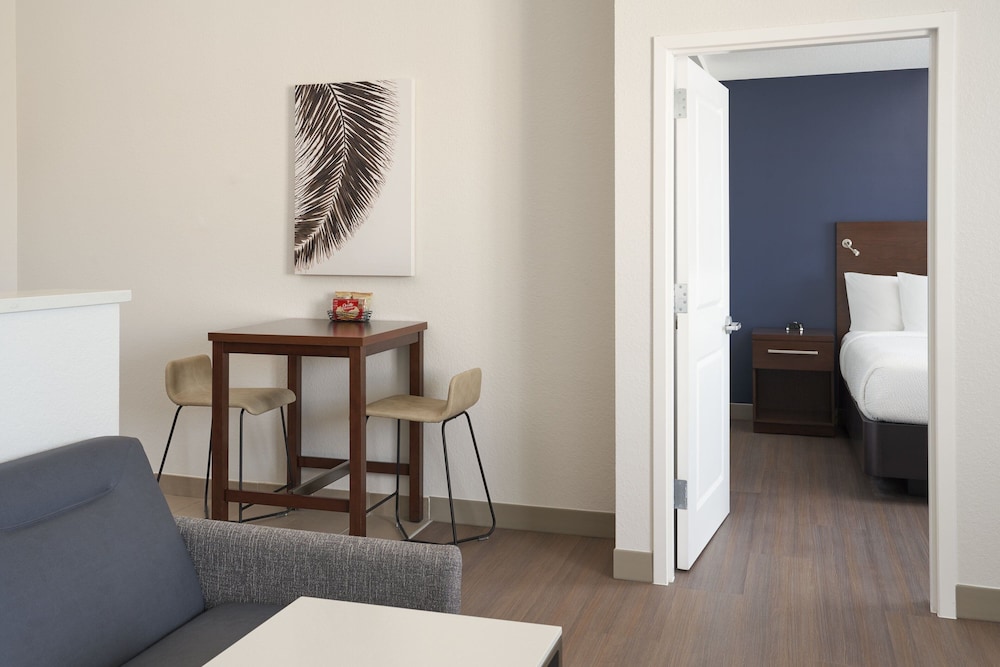 Residence Inn by Marriott West Palm Beach Downtown - photo 13