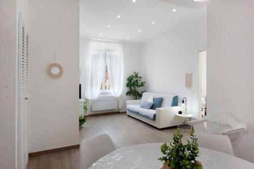 Rosa Corallo Deluxe Centro Storico — 4-Star Luxury Hotel in Varazze, Italy