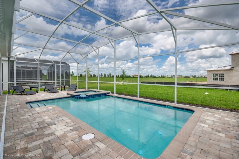 Villa in Champions Gate Resort 2528 - photo 22