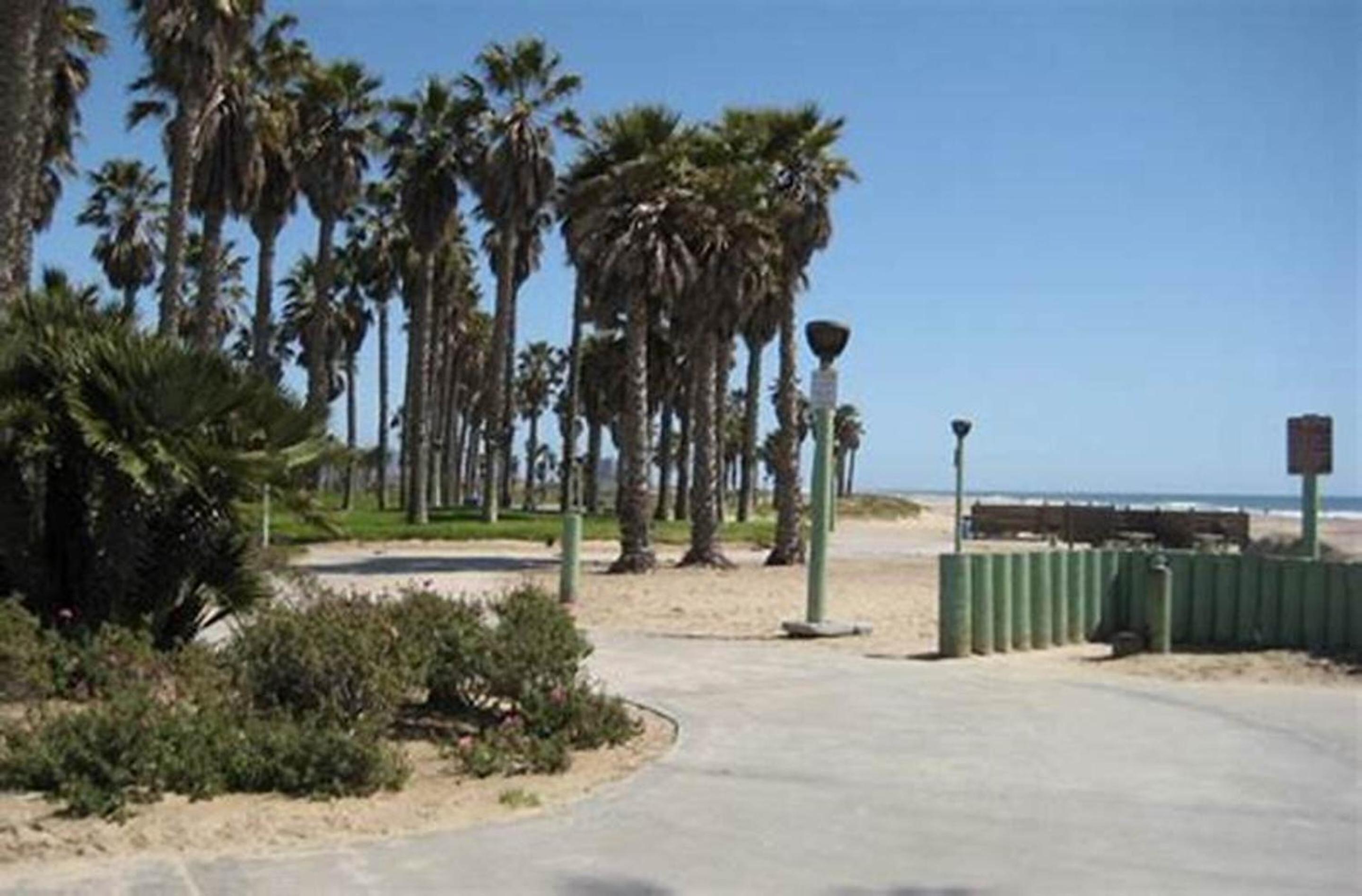 Motel 6 San Pedro CA Port Of Los Angeles - photo 13