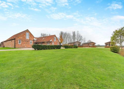 Camper Uk Leisure Park — hotel in Doddington